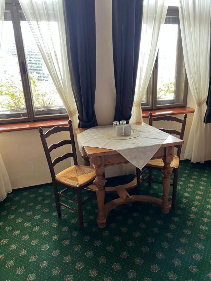 Hotel Maxim Frydek-Mistek Luaran gambar