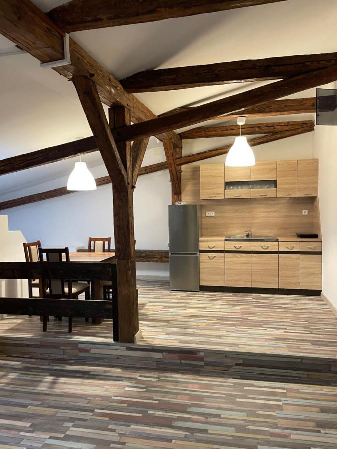Hotel Maxim Frydek-Mistek Luaran gambar
